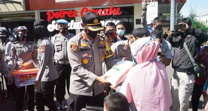 Foto Ketua PMI